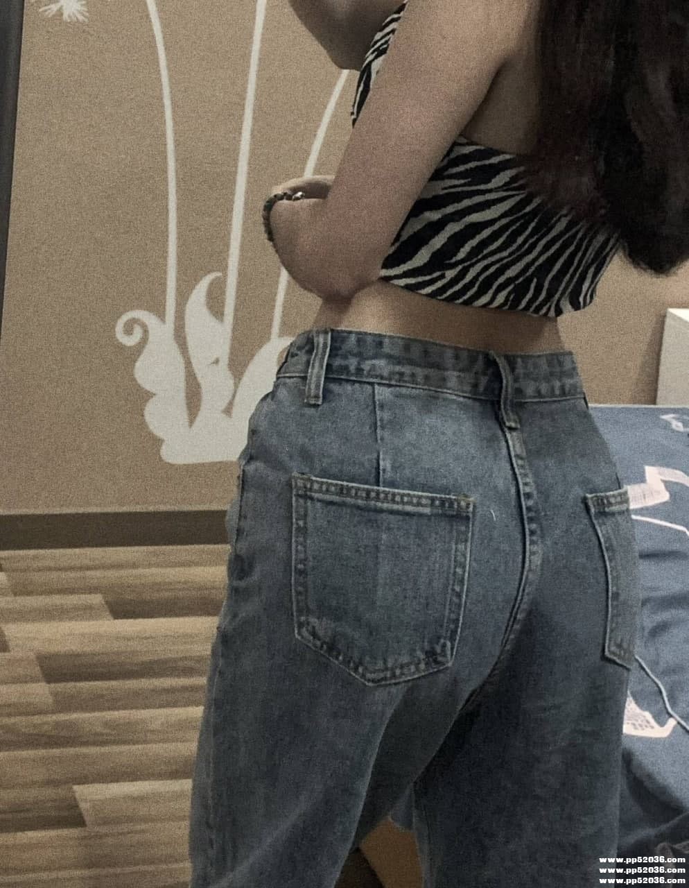 #客人虐我千百遍 我待客人如初戀.jpg