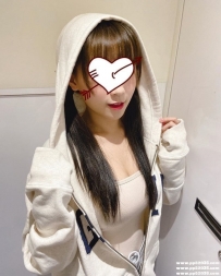 台中推薦：小可158cm C奶 19歲 逢甲學生妹 可愛小隻馬 很緊實