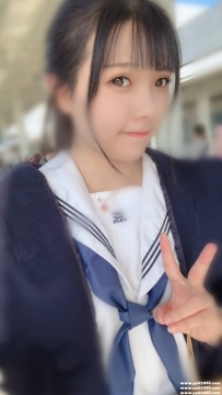 高雄幼齒學生妹：蘿莉 154 44 C 19歲 嬌小粉嫩 超卡哇伊 膚白 超級日系很愛cosplay 讚