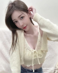 台中氣質御姐：李雪 160.46.C.26歲 淫蕩騷貨 服務超級讚 主動 騷 身材超級好