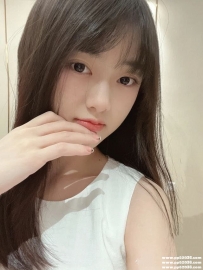 輔仁學生妹：薇薇 162cm C奶 45kg 20歲 外表清秀白皙 女友FU 瘦