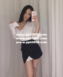氣質OL  高挑美腿  皮膚白 163/C/26歲 超值 7000