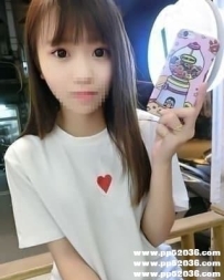 台中學生援交妹：諾言 158 44 C 19歲 嬌小 學生 女友 青澀大眼虎牙妹 第一次報班