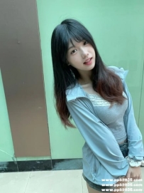 可愛學生妹：心兒158.D.45.21歲 身材小隻有料 外表清純內心淫蕩