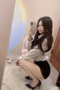 新竹外約叫小姐：逸辰 160 C 45 24歲 溫柔粉嫩甜美の小妖精 漂亮,粉嫩蜜穴~超好摸