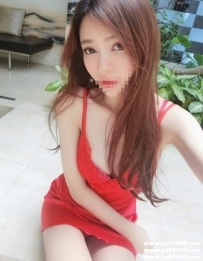 高雄優質正妹：天娜 162.D.42.24歲 性感時尚會打扮 天使臉孔 魔鬼身材 性感火辣S曲線