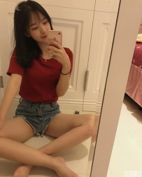 高雄清純學生：🍓 林湘 158 C 43 20歲 嬌小清純可愛的妹妹 經驗不多 健談 初戀感