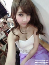 新竹熱推妹：允兒 157cm.C.45.22歲 身材苗條 粉紅小穴容易濕