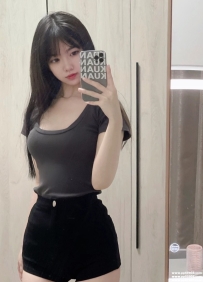 台北美腿學生妹：蓉兒 165 C 47 21歲 性感小蠻腰 活潑 漂亮 服務很主動 很有初戀女友