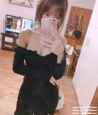 台中外送叫小姐：曉曉 159.42.D+.24歲 下面很容易濕 很有女友fu 床上很主動 很健談
