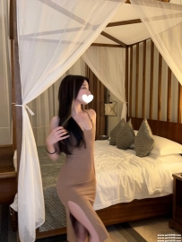 台中熱推正妹：夢潔 163.C.25歲 氣質美腿正妹 配合高敢玩主動