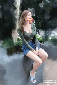 新竹熱推茶：維尼 165cm D奶 26歲 長腿逆天身材 敢玩 超會挑逗