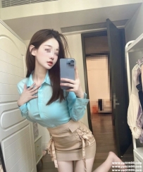 高雄熱推正妹：楊璐 164cm C+奶 24歲 外企秘書 身材超讚 敢玩