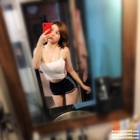 新竹外送茶-莉莉163.48.D.28歲 給新人享受一下熟女姐姐服務 吹舔吸都是拿手活 很會玩