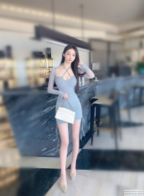 台中高挑外送茶：婉愉 170 D 48 25歲 氣質驚艷的女人 大長腿 #正妹 #氣質 #驚艷 #韻味