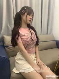 熱情女友：詩詩158.43.C.20歲短期學生妹 健談熱情很敏感