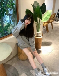 台北清純學生：莉莉 156 C 42kg 22歲 清秀 健談愛笑陽光女孩 舔鮑 69 清水溝 熱情