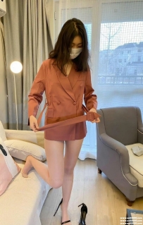 新竹外送茶精選：情覓 163 D 45 23歲 氣質 漂亮 嫩粉飽滿 配合制服誘惑 配合度90分