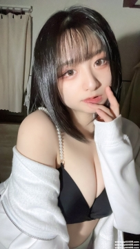 台北童顏巨乳：瑞瑞 158 E 47 21歲 甜美小可愛登場! 身材很好 喜歡小隻馬的不要錯過囉