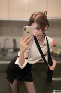 氣質美女：味味164.C.46.25歲 細腰翹臀 服務溫柔有耐心 皮膚白嫩 性格溫柔