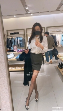 台北超級紅牌：露比165-48-D-25歲高挑花旗銀行性感OL 顔值超高