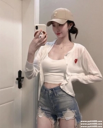 高雄高檔妹：悅悅167-C+-22歲 3CShowGirl 身材曲線非常完美 很讚