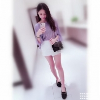 台中五專學生妹：鳳情 157-C-20歲 想被大肉棒填滿 喜歡吸龜頭