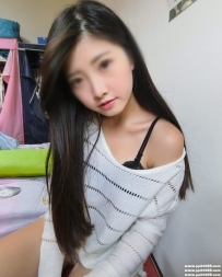 高雄學生妹：小乖156.B.19歲粉嫩鮑魚 超級會叫床超強女友FU~