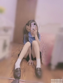 台北學生茶：柔兒 157 19歲 C奶 嬌小 甜美學生妹 笑容甜甜的