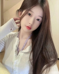 台北學生妹：蜜兒 158.45.C.21歲 清秀可愛 身材苗條 白白嫩嫩 簡直超粉嫩的哦！
