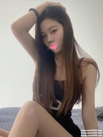 新竹熱推茶：貝艾 163cm C奶 26歲 無套吹功一級棒 性欲強 耐幹