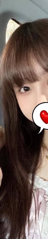 高雄學生妹：靈兒155-B+-19歲 貧乳妹 服務絕對都是百分百配合