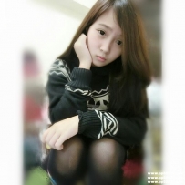 高雄學生妹：小水 156 C 19歲 嬌小可愛學生妹 很有女友FU 苗條