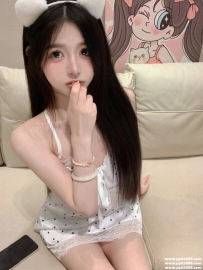 台中可愛學生妹：❤️小芸 155cm 23歲 C奶 44kg 快來預約，享受青春的肉體與快感💕