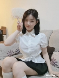 新竹外約茶：小白 157-C-19歲 學生妹妹 膚白 第一次下海
