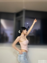 中部熱推正妹：貝娜165/C+/24歲 美腿腰細 不約真的太可惜了