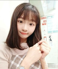 高雄大奶學生：佳佳 158 E 46 20歲 外貌超可愛 還有點氣質 嫵媚 服務主動熱情