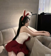 台中成熟聖誕少婦 ❤️ 筱柔 165 E 48 28歲 性感撩人 角色扮演 欲火聖誕的極致體驗🔥