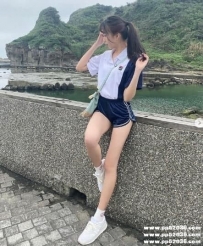 台北新妹推薦：蘿莉160-B-19歲 清純 學生控的首選 可愛到爆