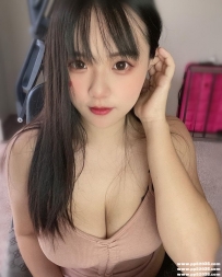 高雄大奶小隻 158cm嬌小萌妹D奶 嬌小有料超有女友fu 很會挑逗