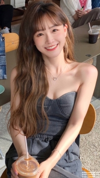 台中外約叫小姐：沈沈 165 C+ 46 24歲 顏值不錯 身材好  CP值高 技術還不錯 口技棒