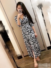 彰化性感老師：西西 166-C+-26歲 氣質漂亮 溫柔 身材苗條 敢玩