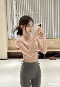 舞蹈學生外兼瑜伽老師：香香166.C.23歲 前凸後翹 很耐幹 體力很好