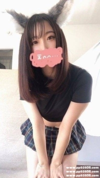 高雄大學生正妹：子魚 160-C-46-22歲 #大學生正妹 清純氣質女神 五官精緻很甜美 #白皙