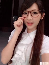 台南紅牌茶：米樂 162 45 C 23歲 本人漂亮 服務又優 外貌可愛