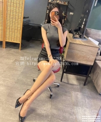 美腿少婦：琪琪 168cm-D奶-48-27歲 又很騷很淫蕩很性感 穿黑絲服務客人