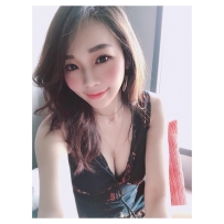 台北氣質熟女茶：雯心162 C+ 47 28歲身材好 漂亮 成熟性感的御姐 下海來找刺激 很敢玩