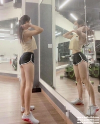 彰化熱推正妹：靜萱 163cm D奶 25歲  性感瑜伽老師 性感撫媚...