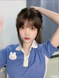 台北高中生：小肉 157 44 C 19歲 嬌小身型 甜美的外貿讓人想入非非 高潮時小穴會夾人