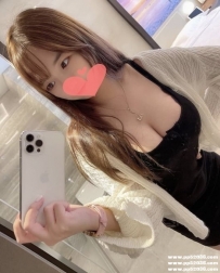 高雄大奶正妹：泡泡 162-E-45-23歲 最強肉體武器 外型妖豔亮麗